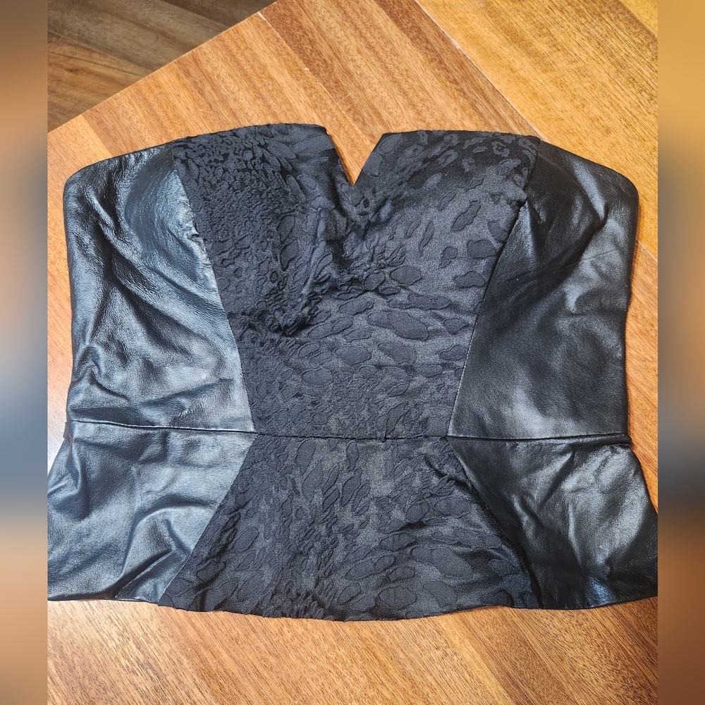 BEBE Black Strapless Top SZ L
